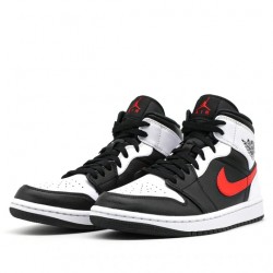 Nike Air Jordan 1 Mid "Black Chile Red White" Homme/Femme Chaussure 554724-075