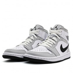 Nike Air Jordan 1 Mid "Light Smoke Grey" Homme/Femme Chaussure BQ6472-015