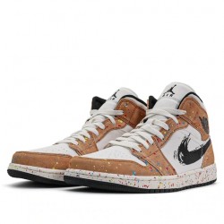 Nike Air Jordan 1 Mid SE "Brushstroke" Femme/Homme Chaussure DA8005-100