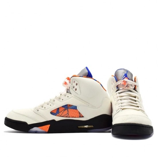 Air Jordan 5 Retro International Flight Homme/Femme Chaussure 136027-148