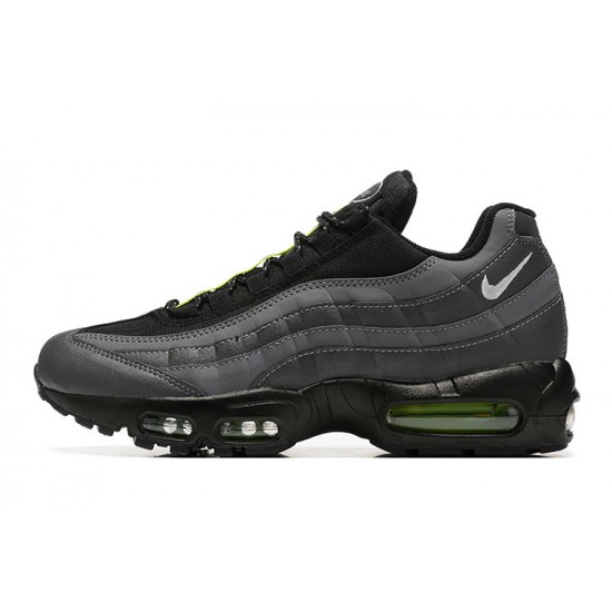 Nike Air Max 95 TT Noir Gris DZ4496-001 Chaussure Homme